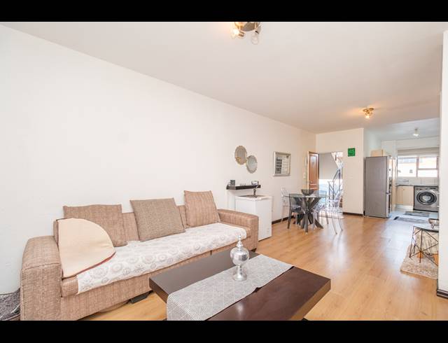 2 BEDROOM APARTMENT FOR SALE IN BLACKHEATH